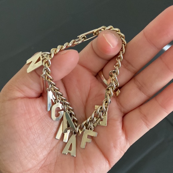 4/$10- Bracelet - Picture 3 of 4